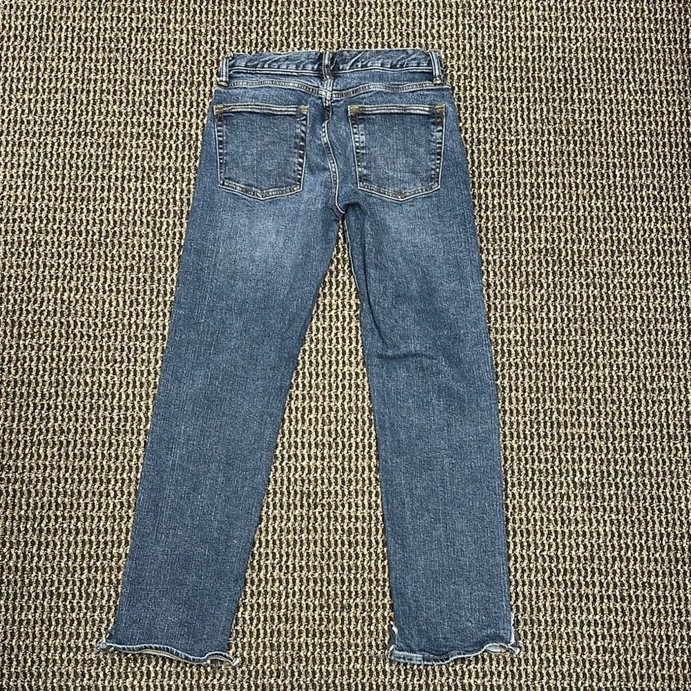 Women's Gap Straight Leg Jeans - Picture 6 of 6